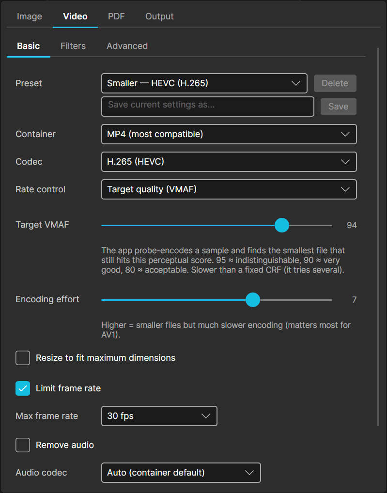 Skweejee's video settings showing an HEVC preset with MP4 container, VMAF rate control, and frame rate limits